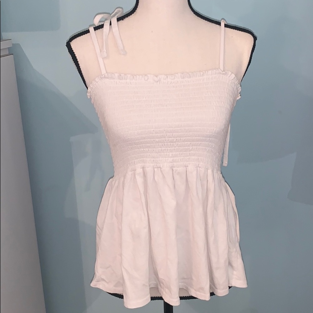 FOREVER 21 PLUS WHITE TOP
